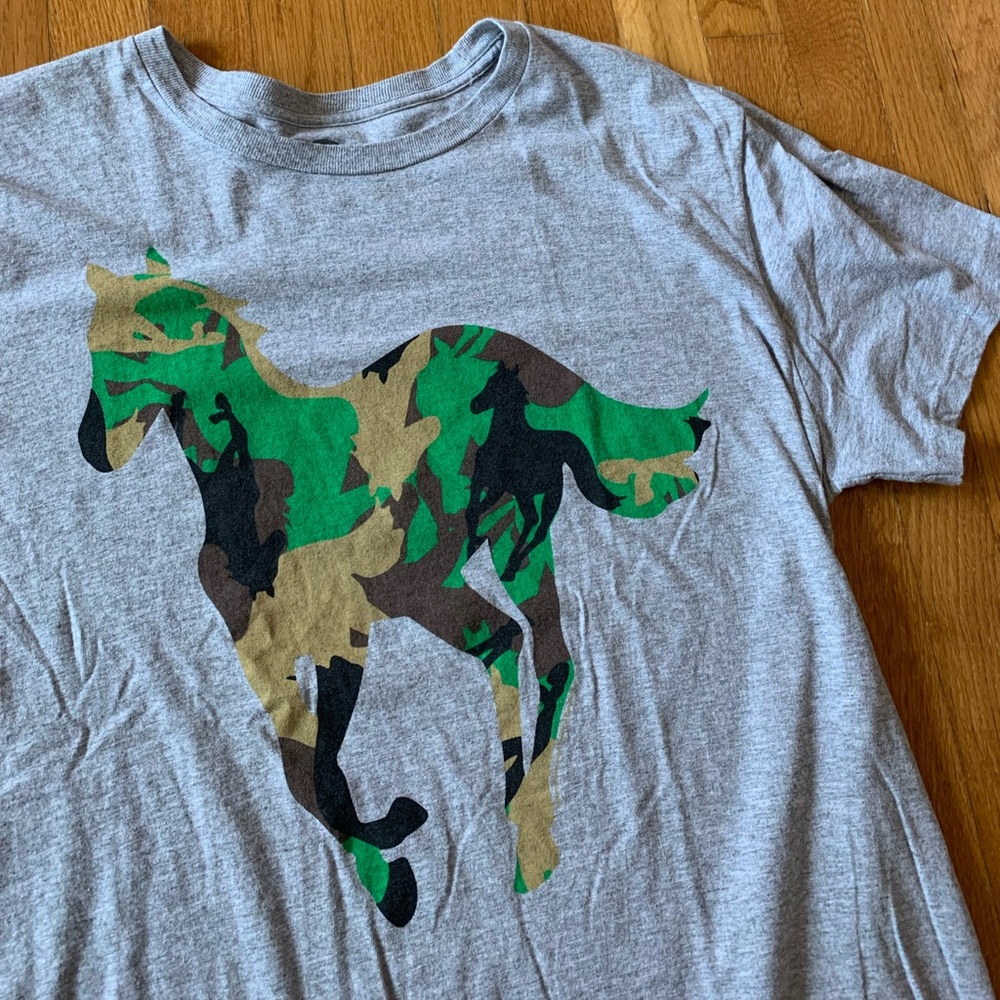 Deftones band t shirt